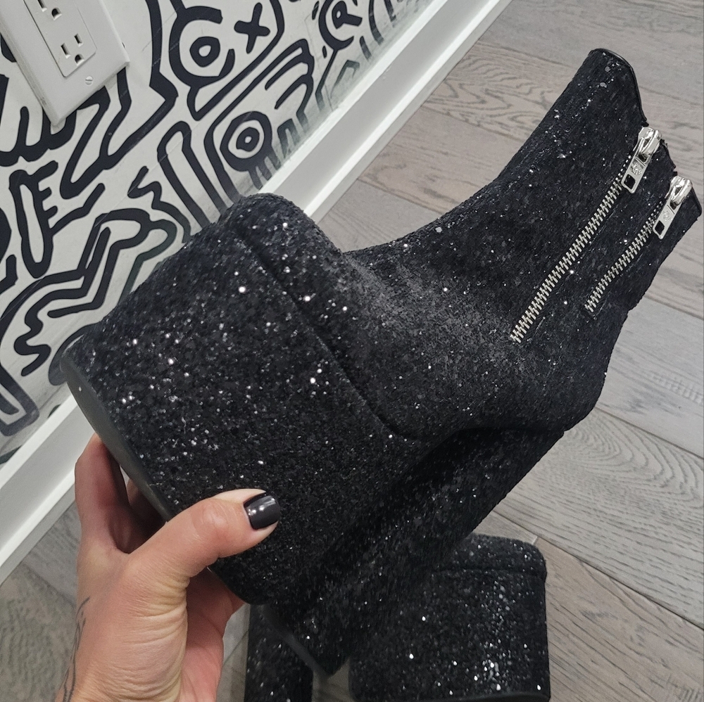 Current mood sparkly boot - Picture 4 of 7